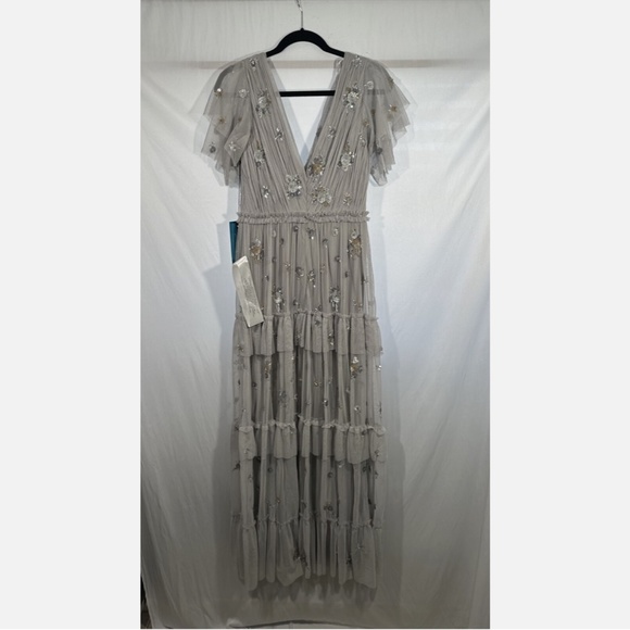 NWT $598 Mac Duggal [ 6 ] Ruffle Tiered Embellished Flutter Sleeve Gown‎ Grey - Picture 12 of 15